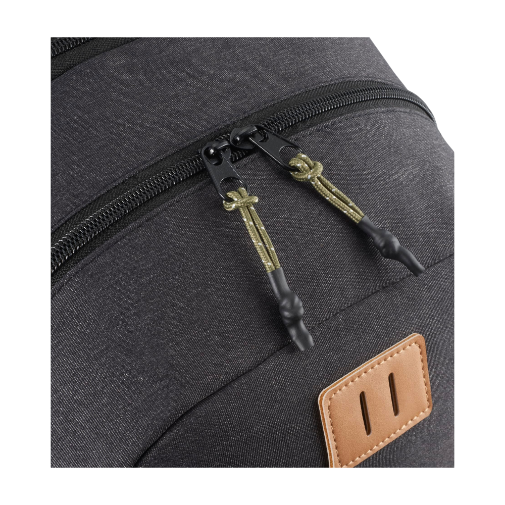 PDP - nbnlinden15computerbackpack square #00000000 background