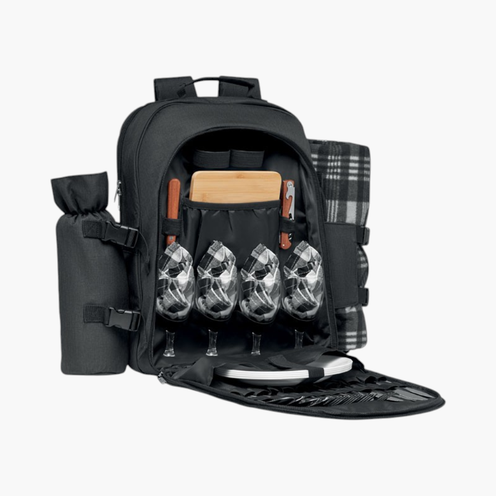 PDP - duin4personpicnicbackpack square #F8F8F8 background