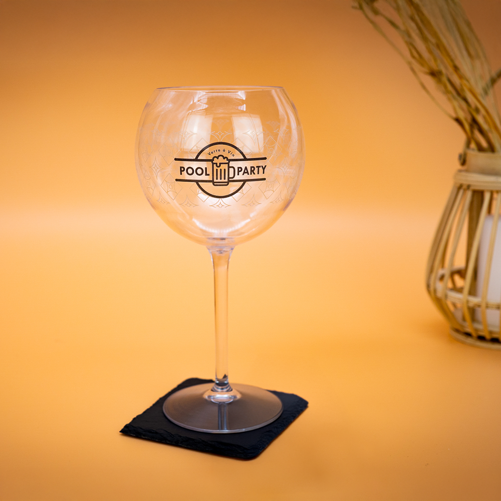 Pool Party Tritan Glass 65 CL Setting2
