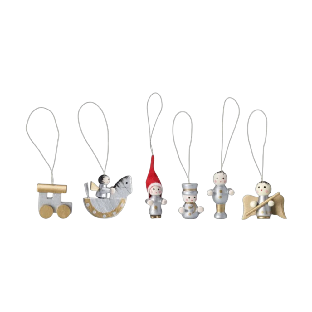 PDP - helsinborgsetof6woodenchristmastreehangers square #00000000 background