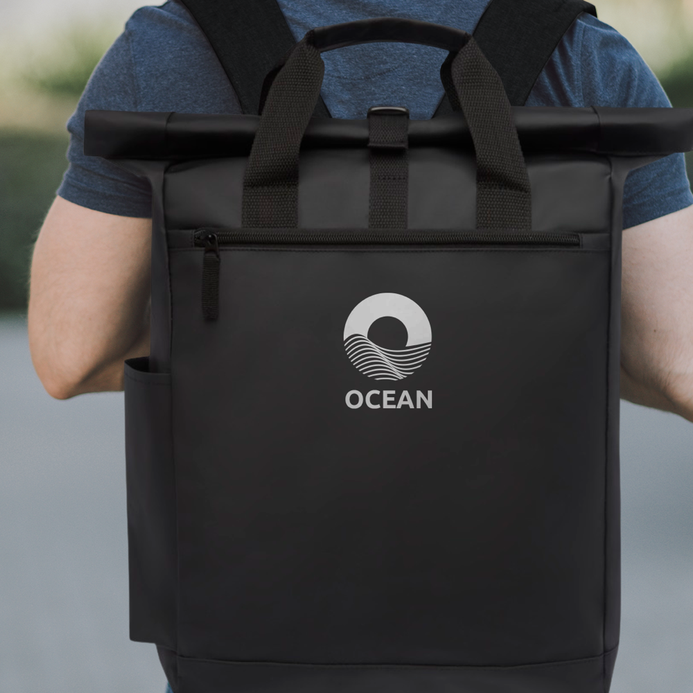 Resi 15- water resistant laptop backpack 23L PDP Copy 3