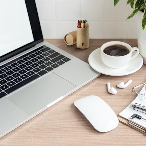 209. colourjoycrayons Photo