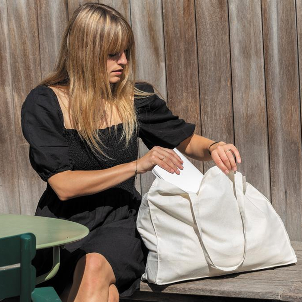 81. Impact AWARE™ Recycled cotton shopper Photo 4