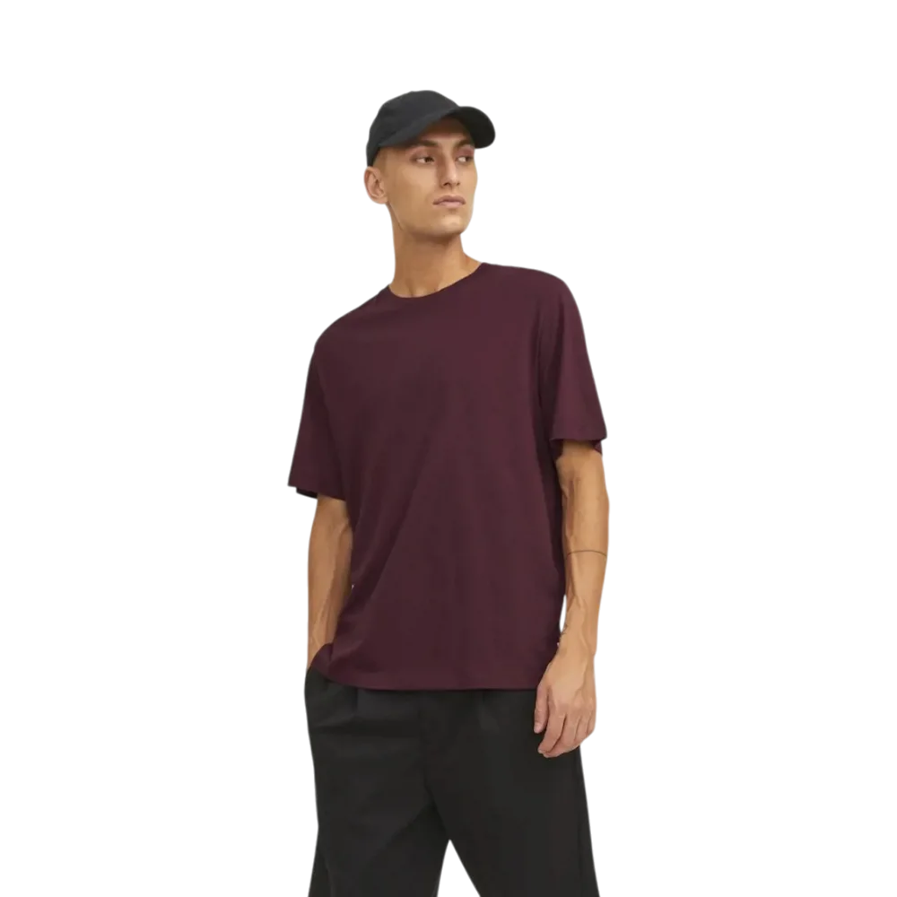 PDP - jackjonesorganicessentialteerneckshortsleeve square #00000000 background