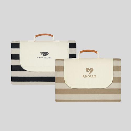 undefined - vingaalbagrsrpetpicnicblanketlarge_1