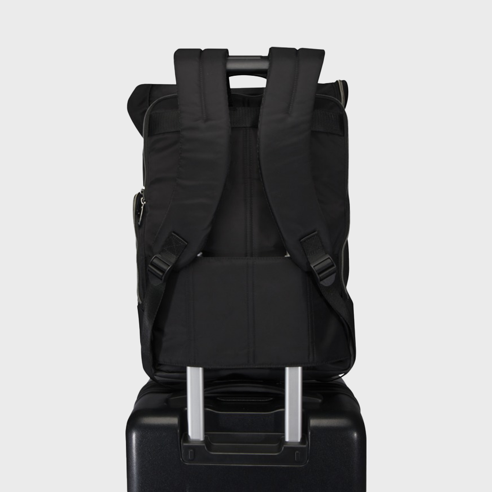 rhine15grsrecycledrolltopbackpack18l setting3
