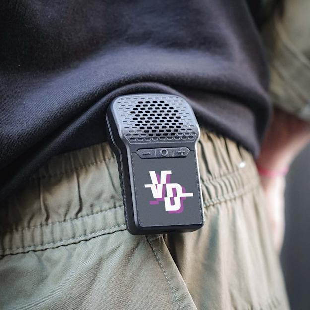 attachi2wwaterproofspeaker