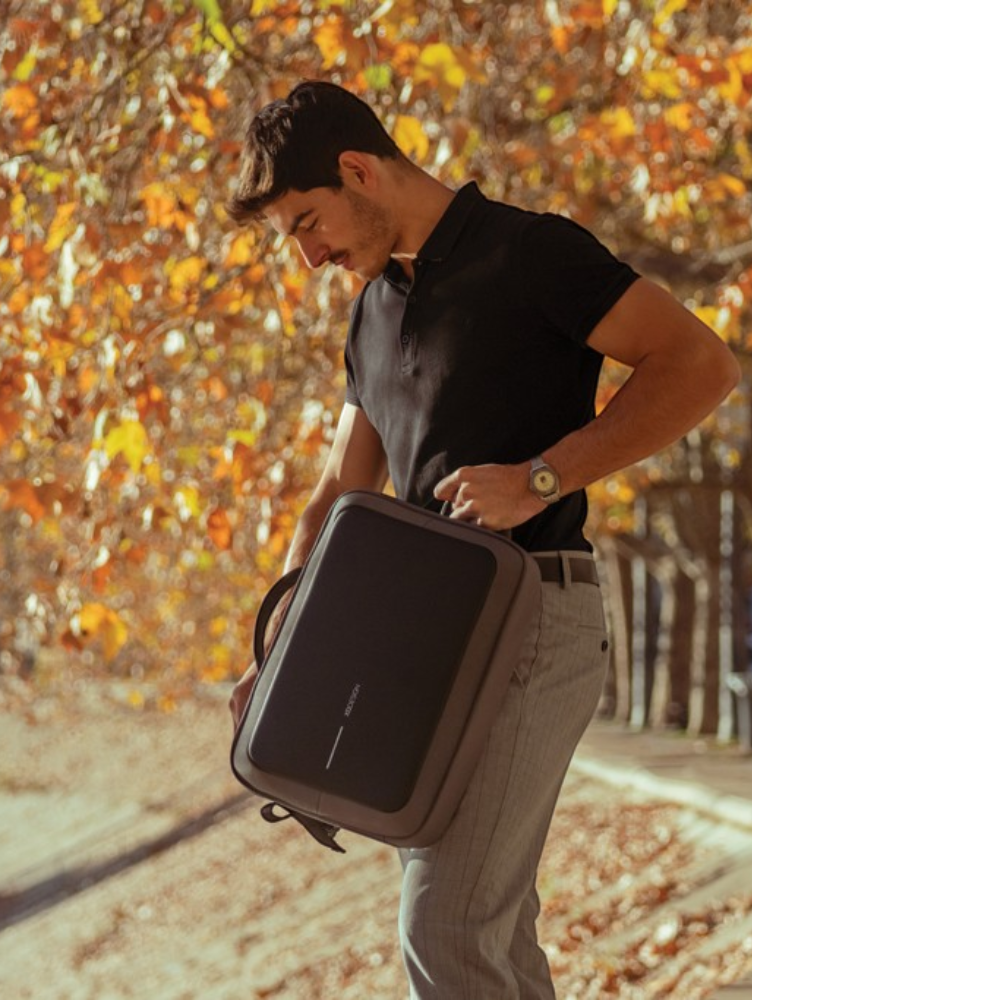 PDP - bobbybizz20antitheftbackpackbriefcase square original background