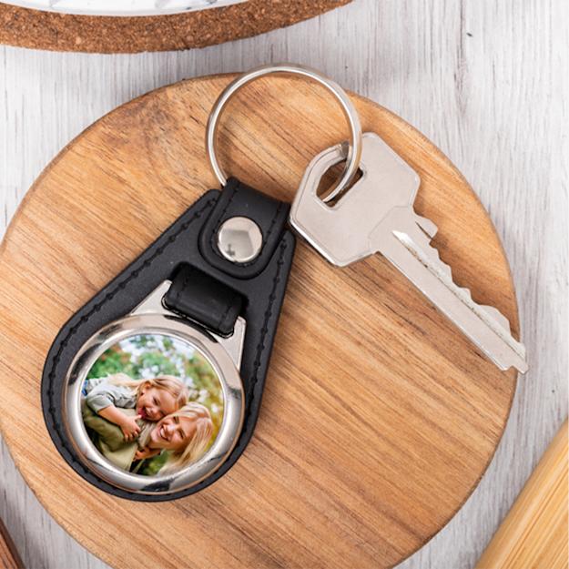 keychainwithphotoleatherround Setting 2