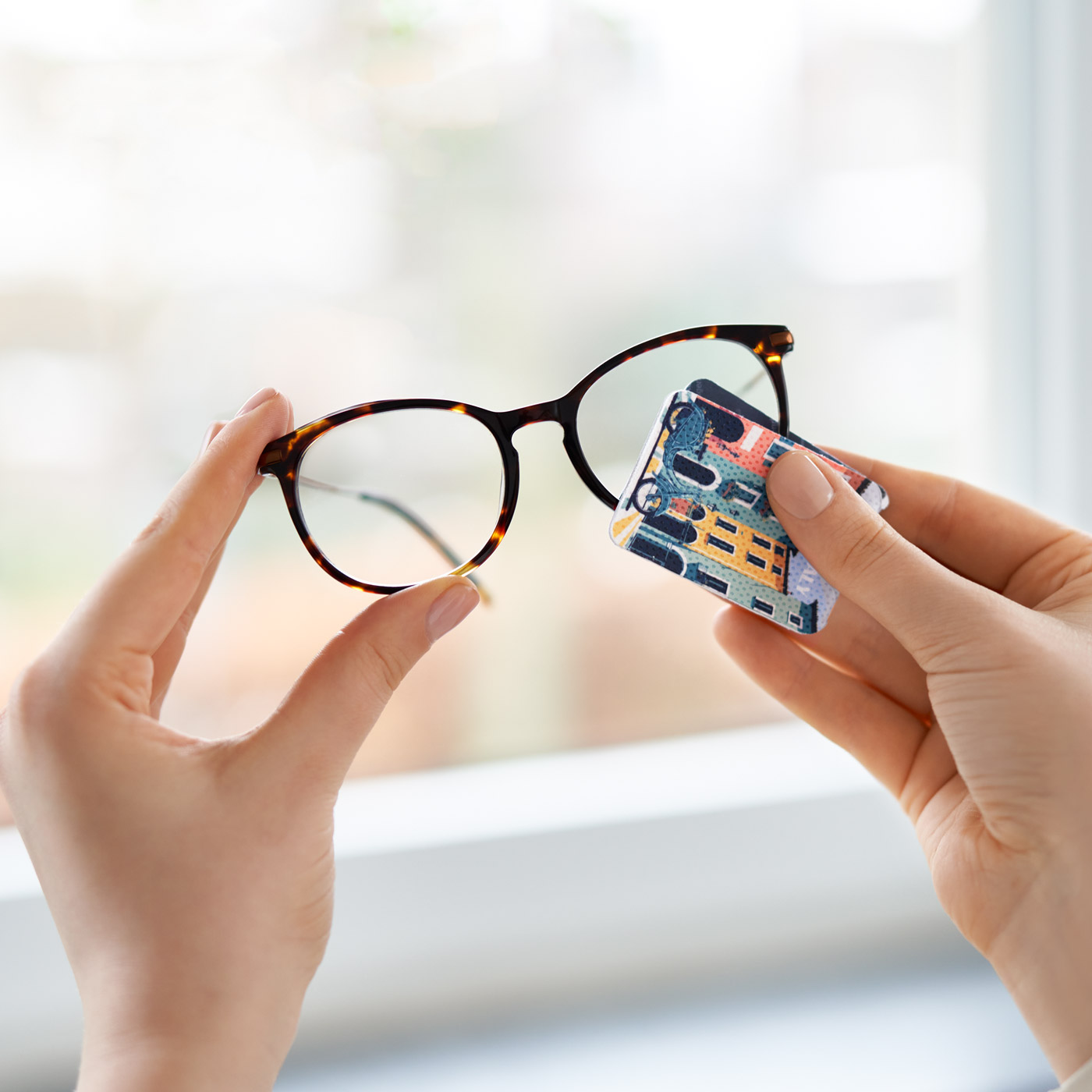 pocketcleanerglassesanddisplaycleaner 2