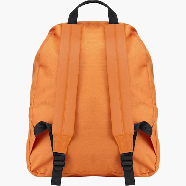 PDP - polyester600dbackpacklivia square #F8F8F8 background
