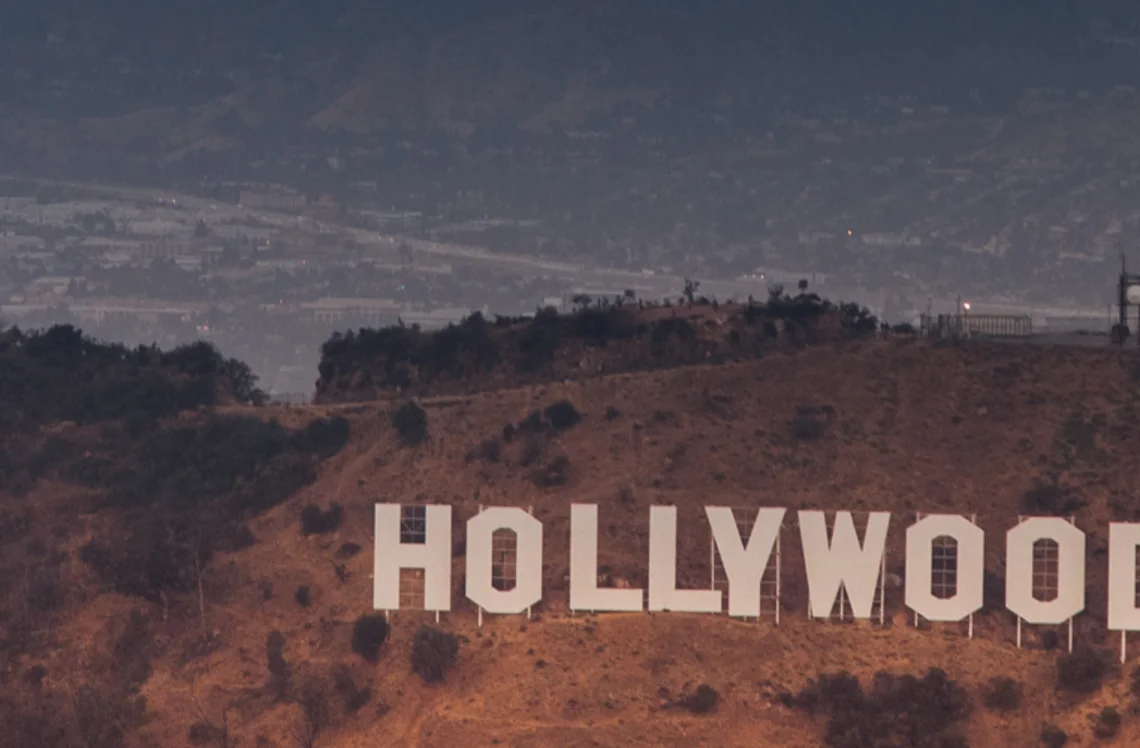 Our Famous Sign The story behind the most famous signs in the world | Helloprint ® Blog
