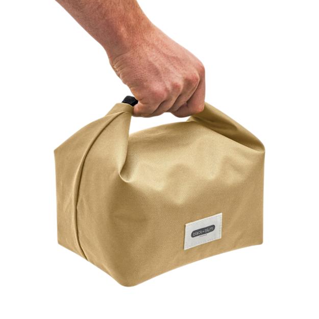 PDP - blackblum67linsulatedlunchcoolerbag square #00000000 background