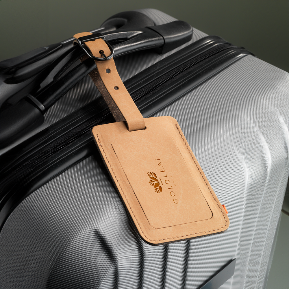 recycledleatherluggagetag setting 1