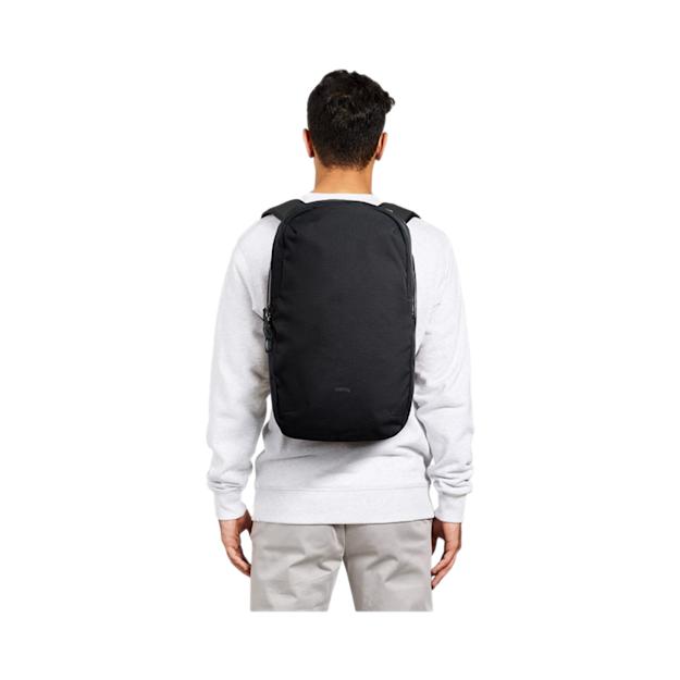 PDP - bellroyvia16computerbackpack square #00000000 background