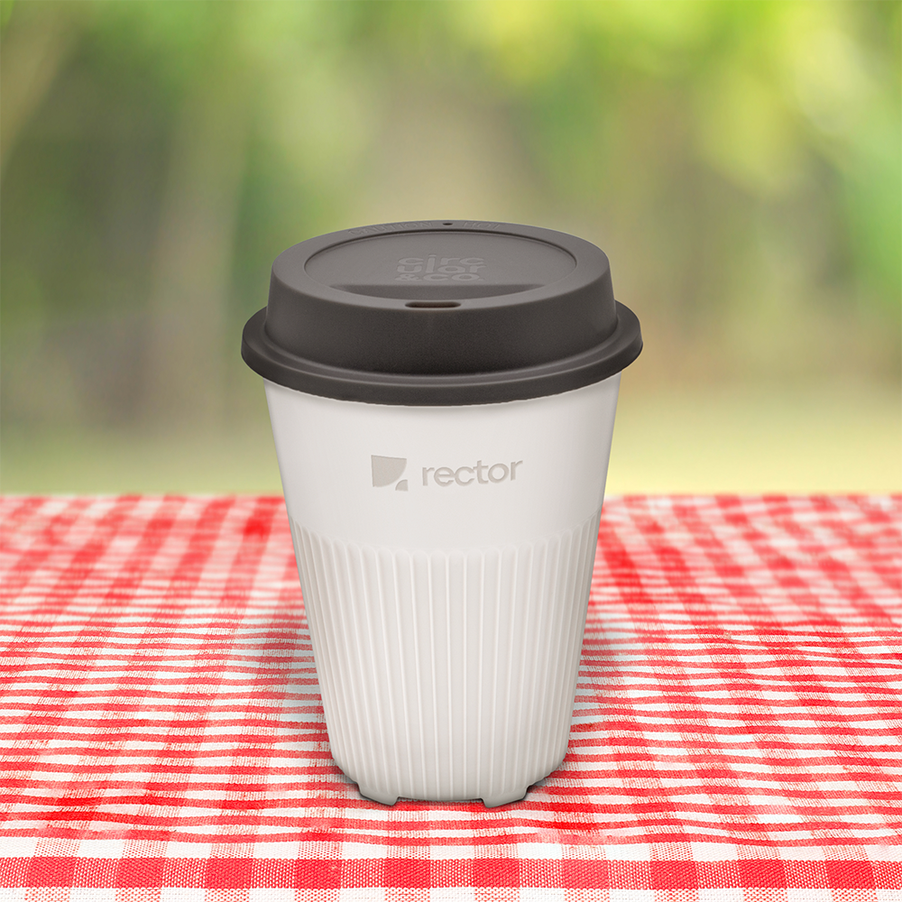 Circular&Co Returnable Cup 340 ml Setting 2