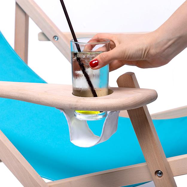 beachchairrelaxcomfort