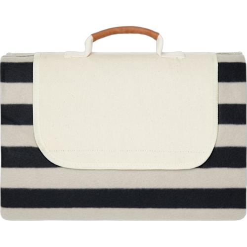 vingaalbagrsrpetpicnicblanketlarge.color.black - vingaalbagrsrpetpicnicblanketlarge_black