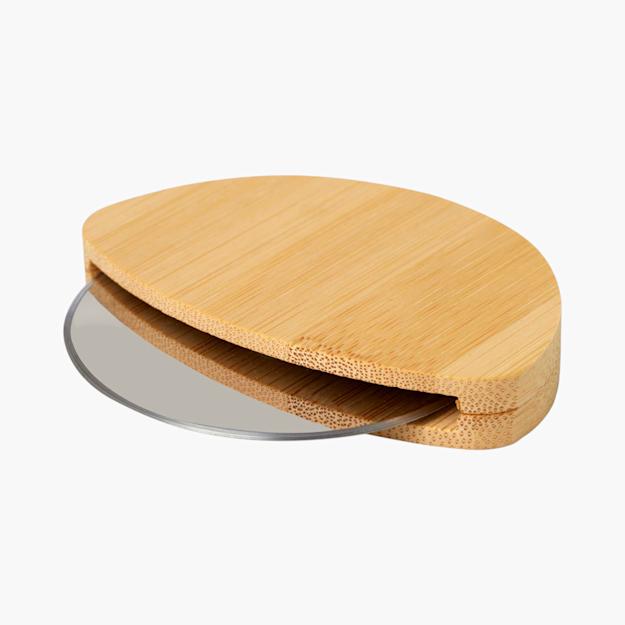 PDP - navajopizzacutter square #F8F8F8 background