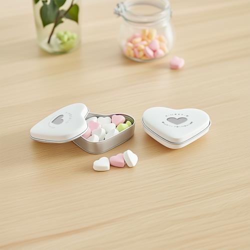 hearttinboxwithcandies setting2