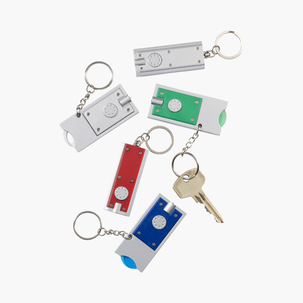 PDP - pskeyholderwithcoinmadeleine square #F8F8F8 background