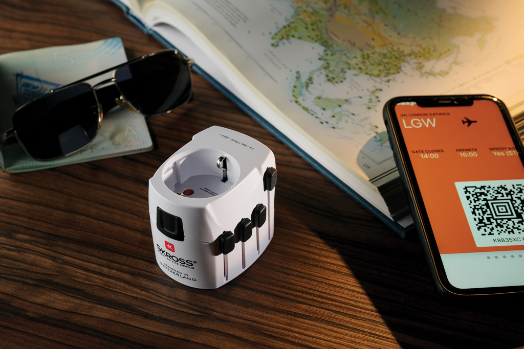 skrosspro3poleworldtraveladapter - supplier