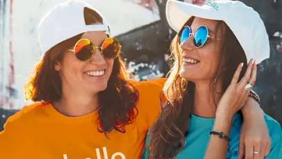 Hoe je door middel van team outfits een lach op de gezichten van je klanten krijgt