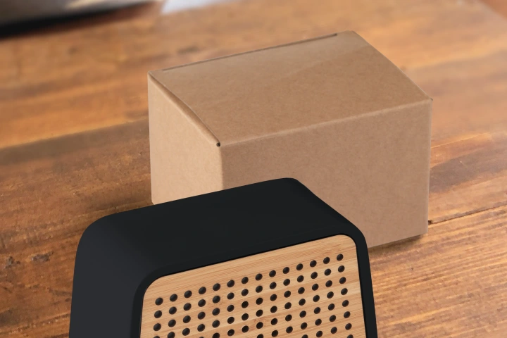 Magnus_Stone_ECO_wireless_speaker_PDP