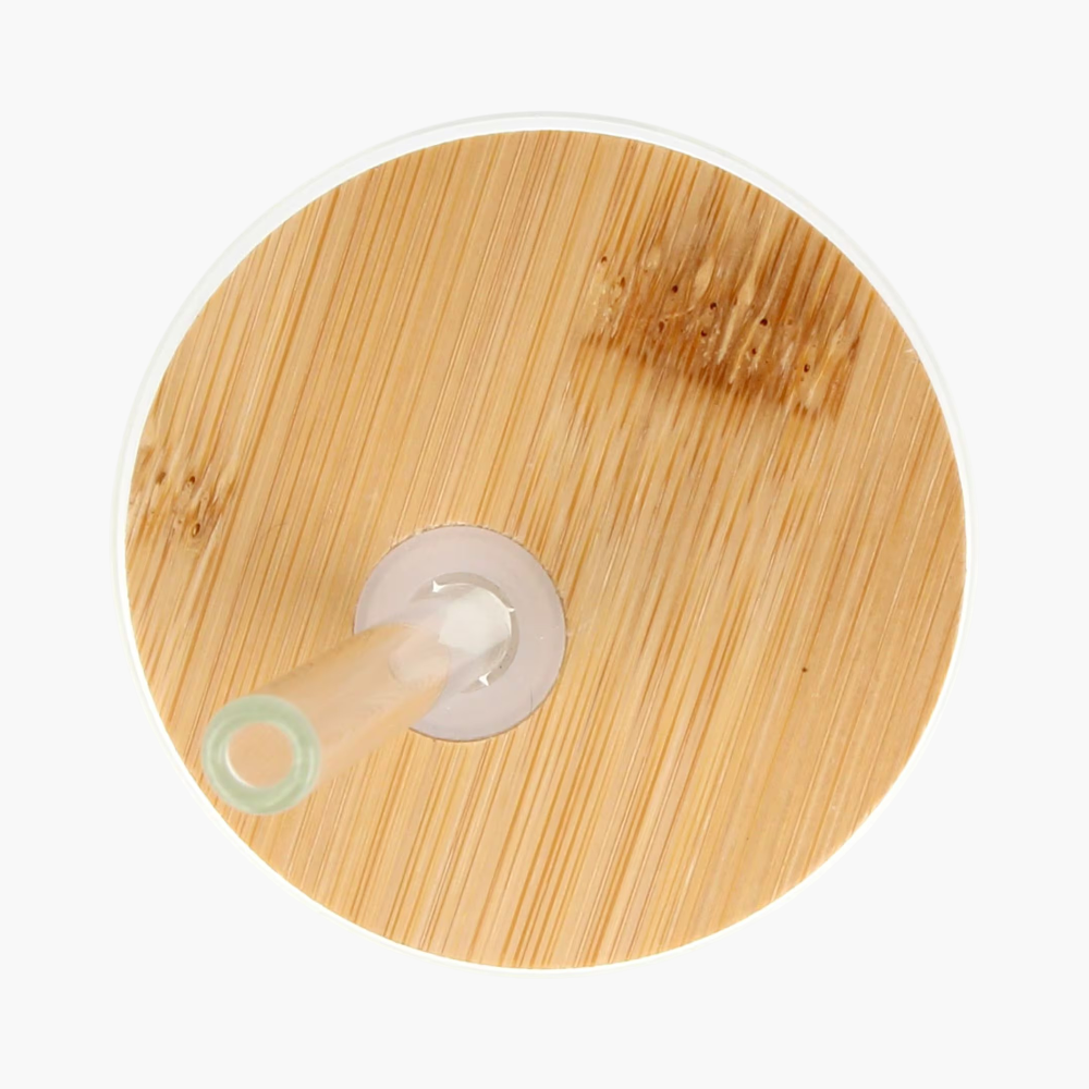 PDP - glasswithbamboolidstraw450ml square #F8F8F8 background