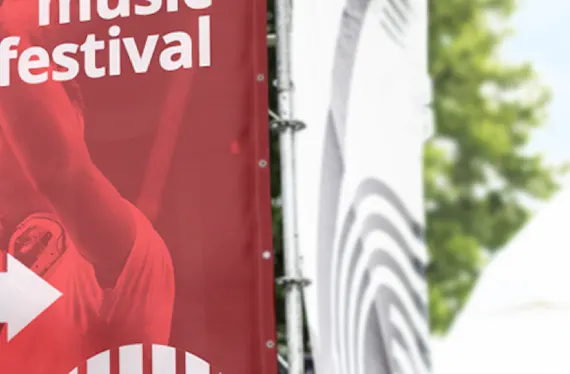banner