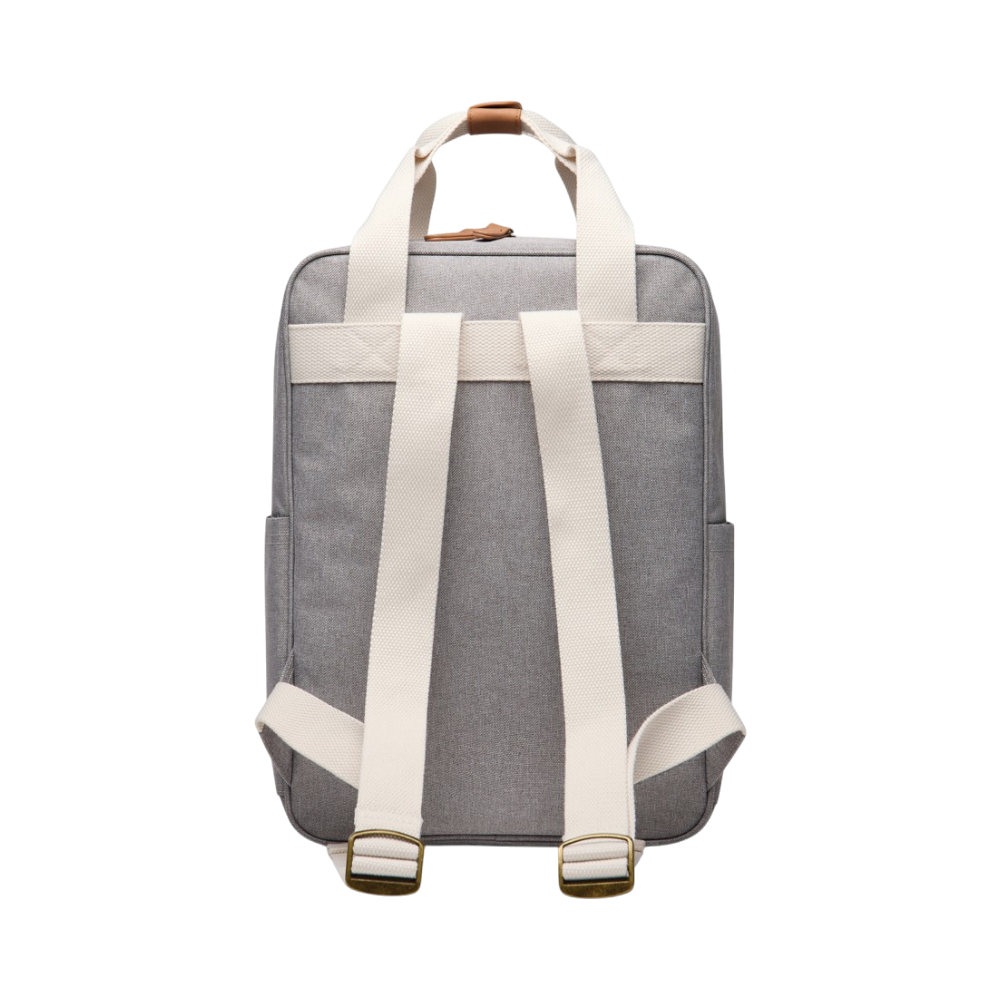 PDP - vingasortinorcsbackpack square #00000000 background
