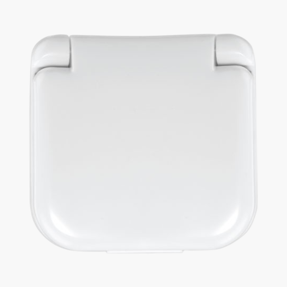 PDP - sastrecompactsewingkit square #F8F8F8 background