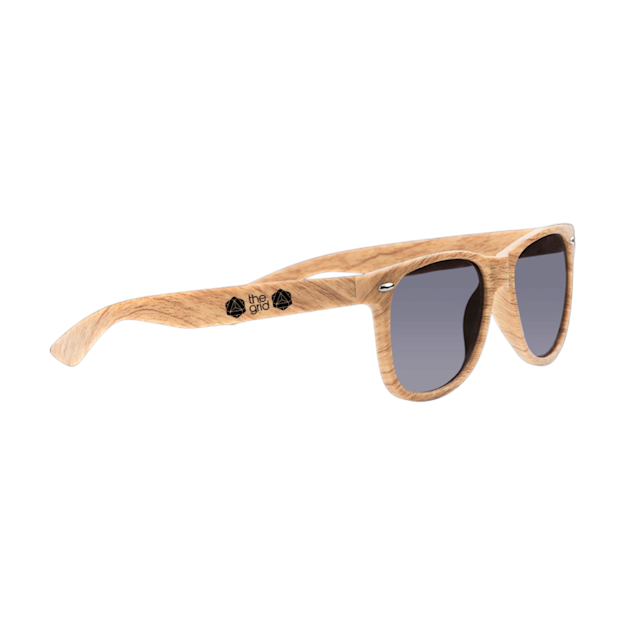 PDP - allensunglasses square grey background
