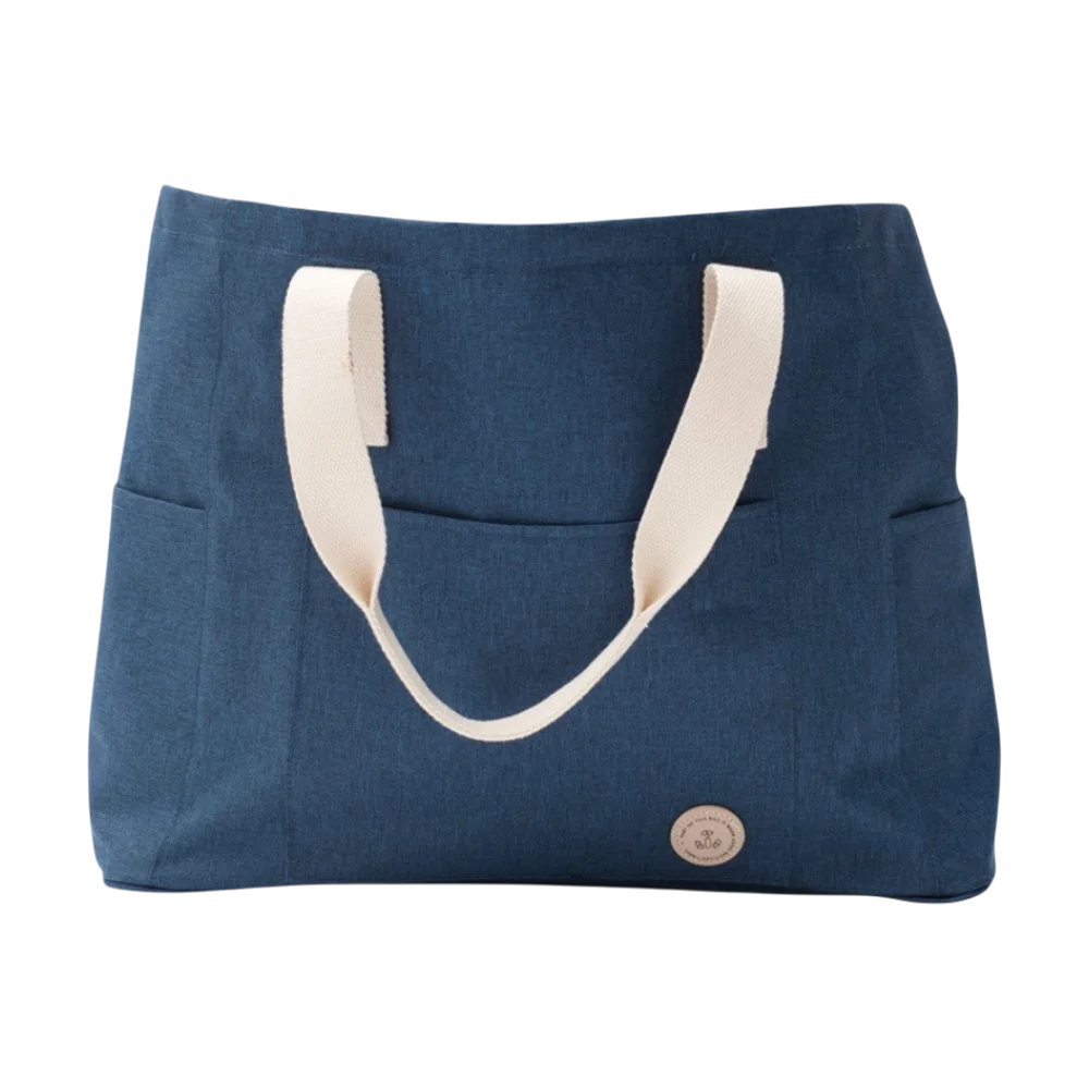 PDP - vingasortinobeachbag square #F8F8F8 background