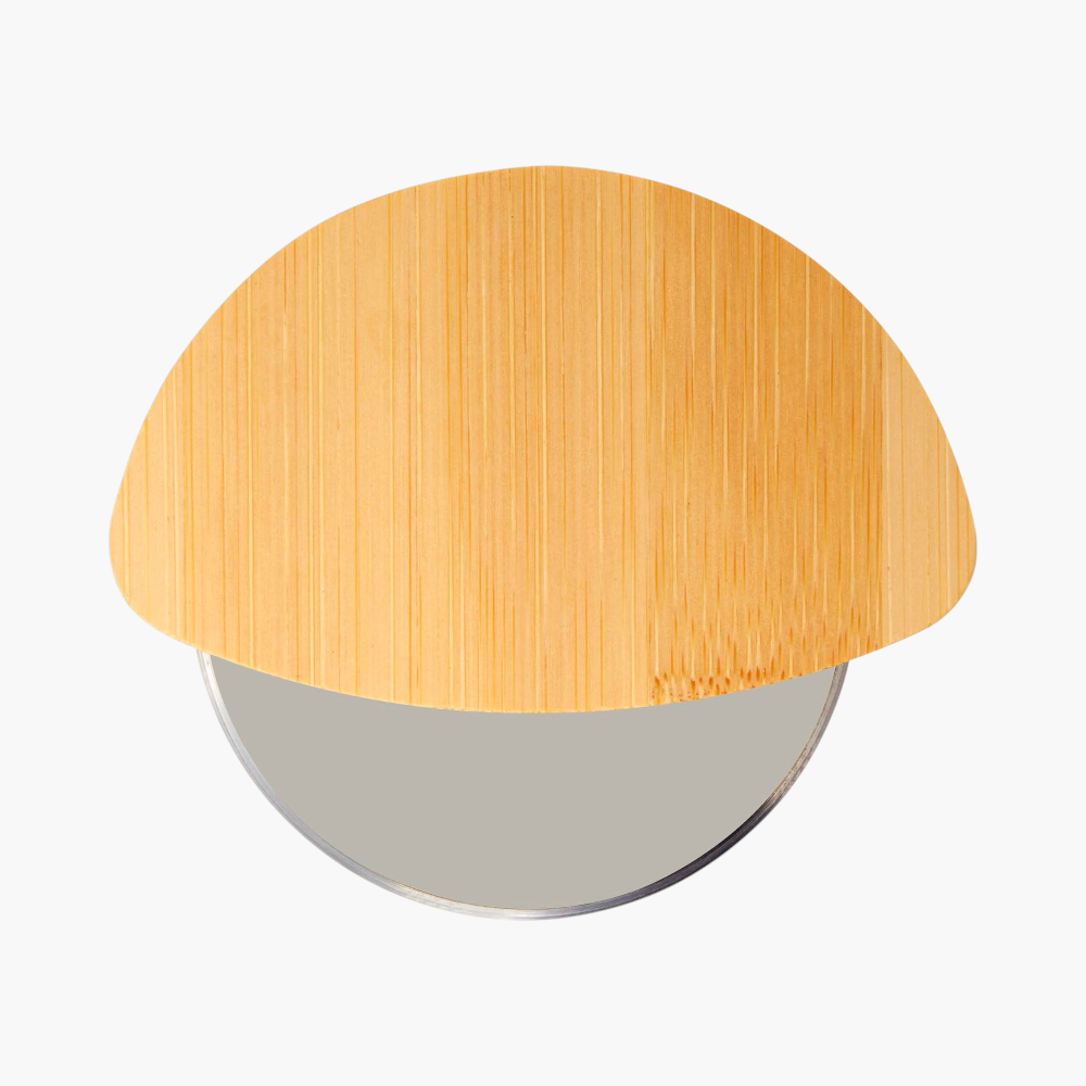 PDP - navajopizzacutter square #F8F8F8 background