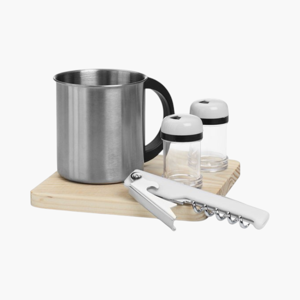 PDP - highparkpicnicbag square #F8F8F8 background