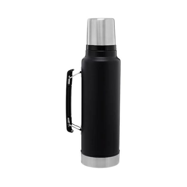 stanleylegendaryclassicbottle48oz black