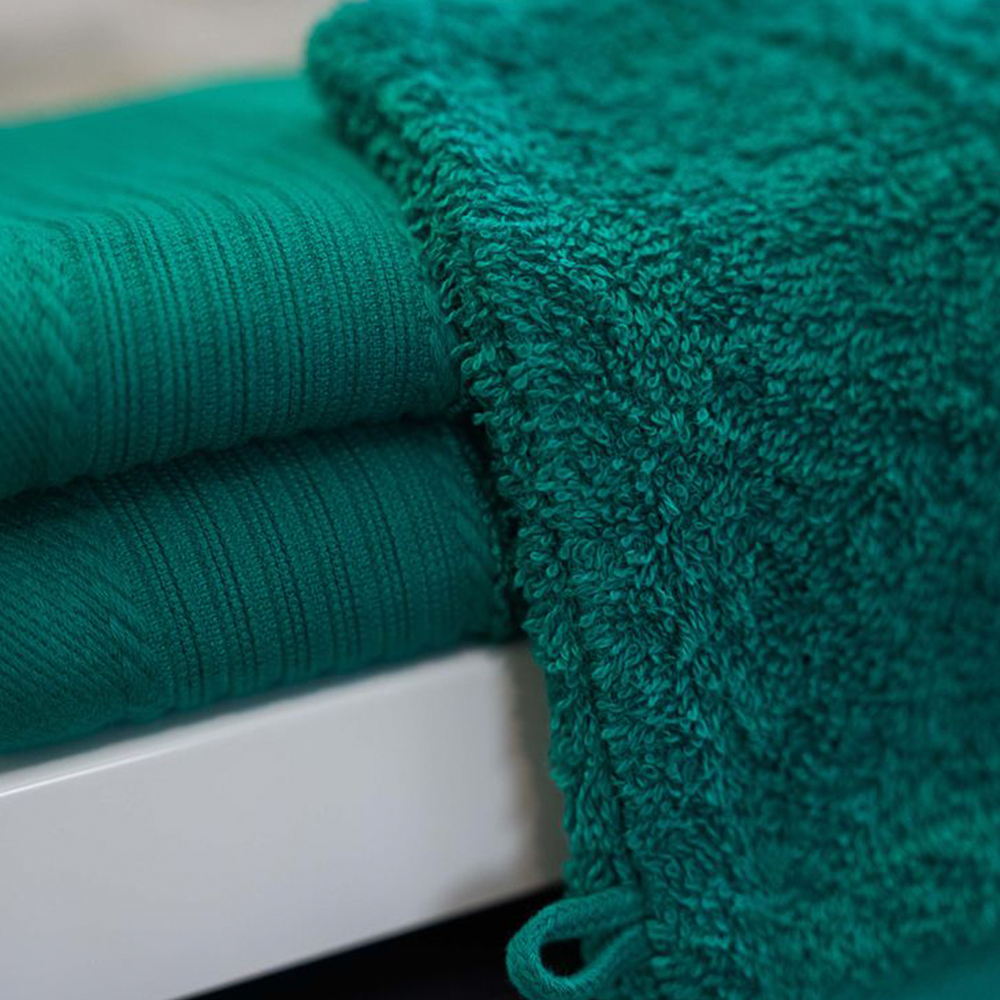 84. T1-30 CLASSIC GUEST TOWEL Photo 2