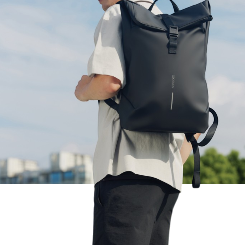 PDP - urbanwaterresistantflaptopbackpack square original background