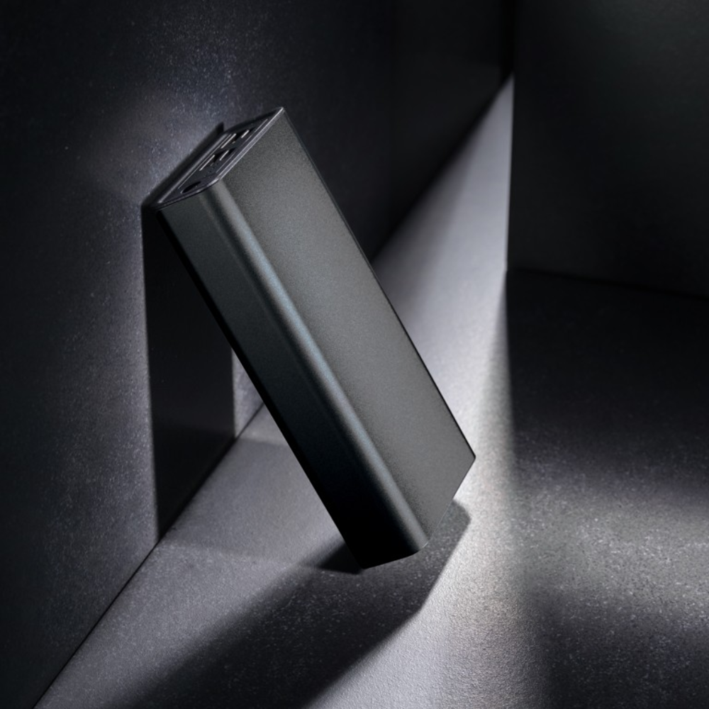 PDP - terrarcsrecycled20waluminiumpowerbank20000mah square original background
