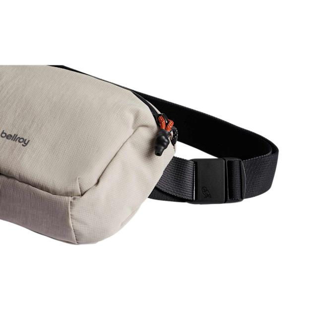 PDP - bellroylitebeltbag square #00000000 background