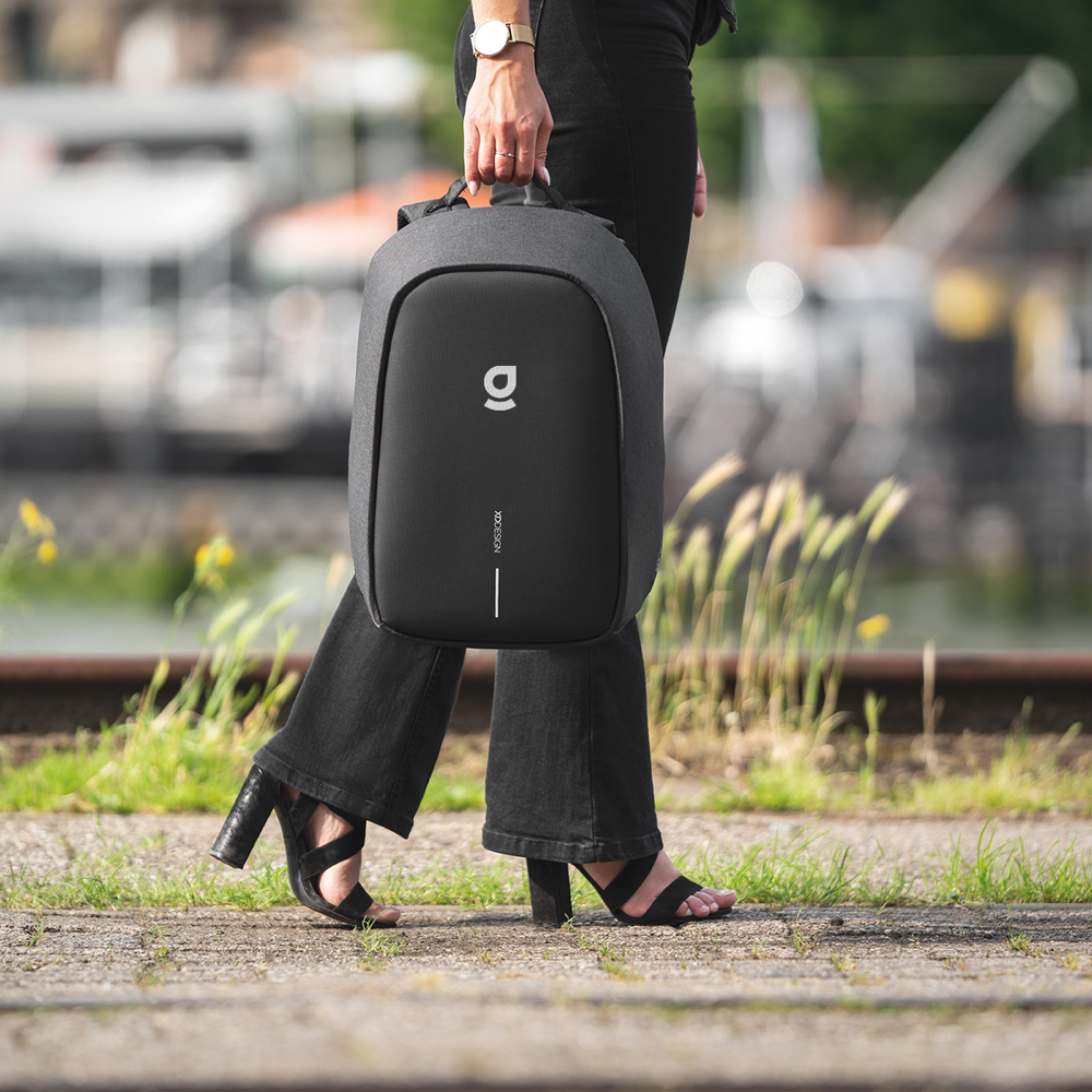 smallbobbybackpack PDP.png