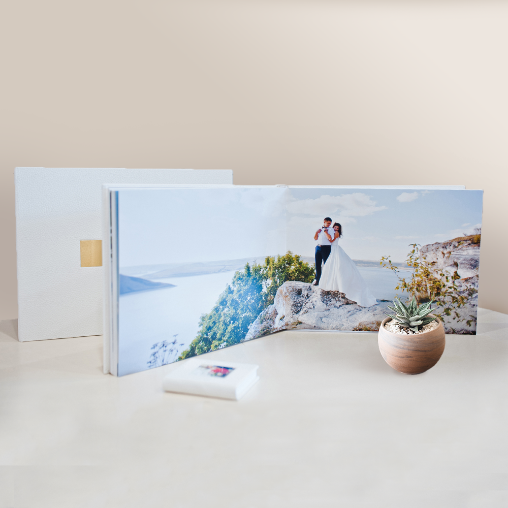 Photobook A4 horizontal PDP