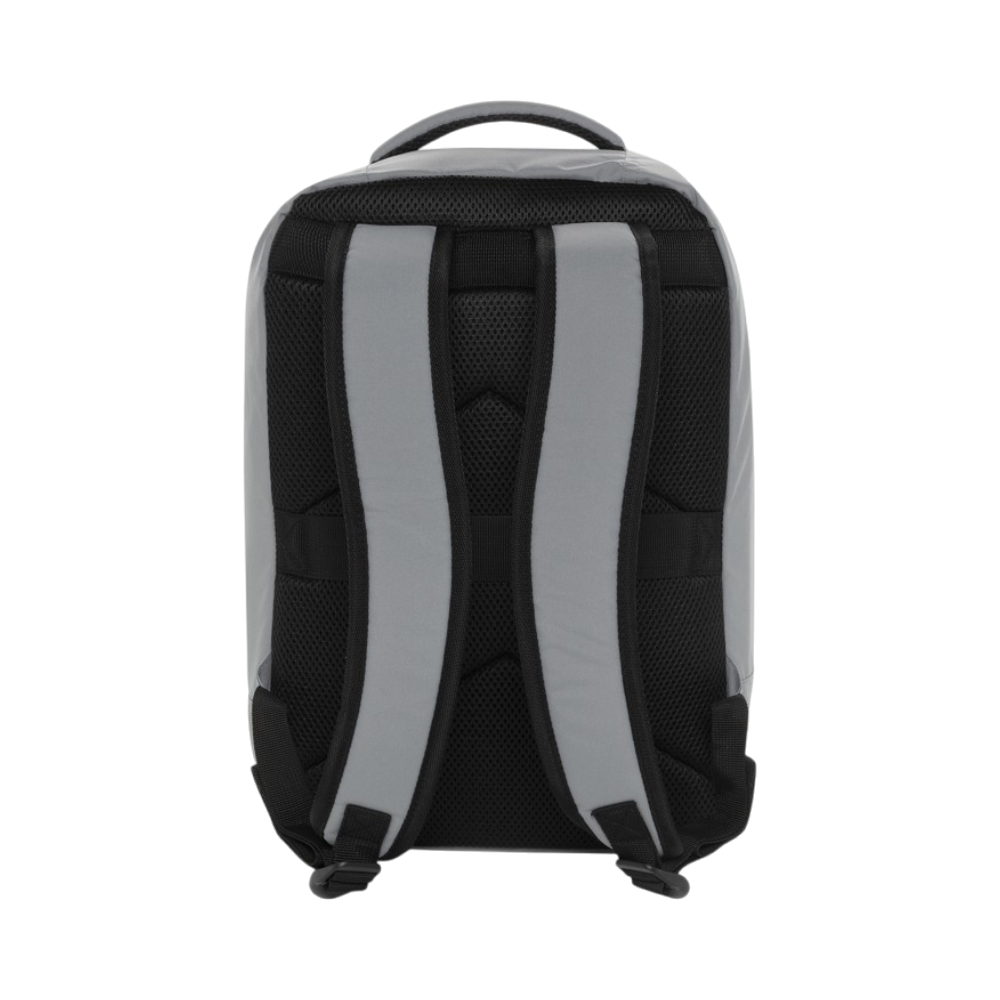 PDP - aceawarerpetfreeonboardtravelpack square #00000000 background