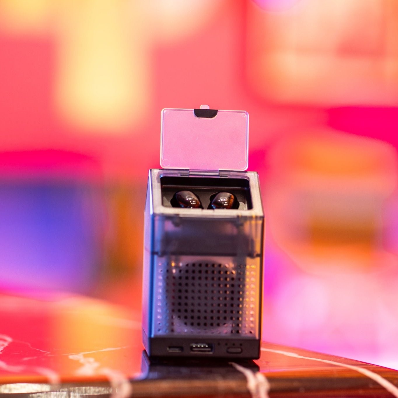 fusionbeat3in1earbudsspeakerpowerbank