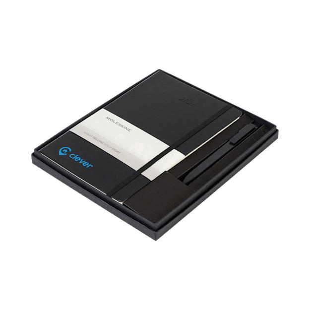 PDP - moleskinehardcoverlarge12monthweekly2026plannerandgopengiftset square #00000000 background