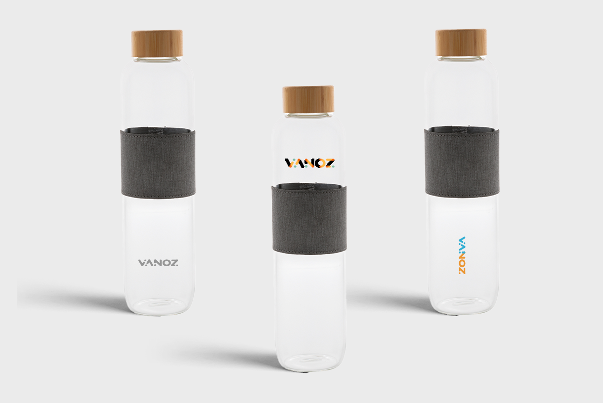Impact borosilicate glass bottle with bamboo lid PLP