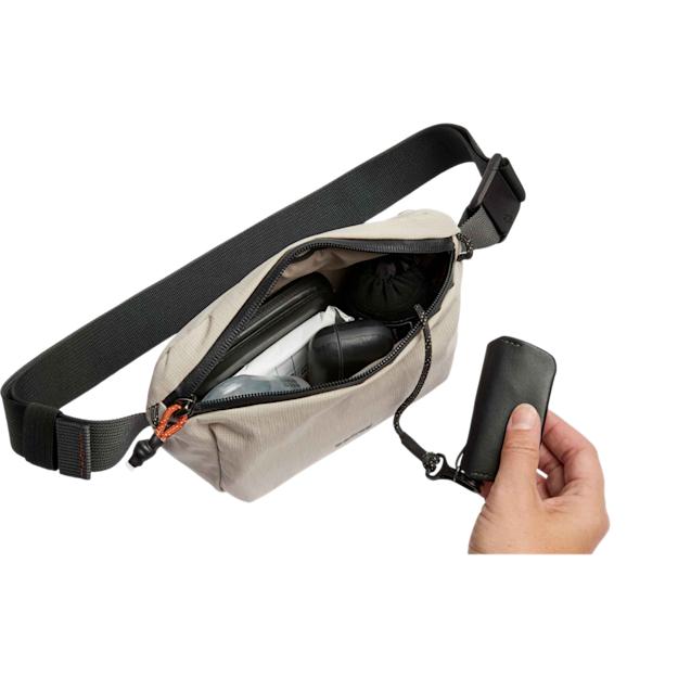 PDP - bellroylitebeltbag square #00000000 background