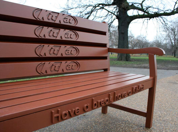 Street-Furniture-Advertising
