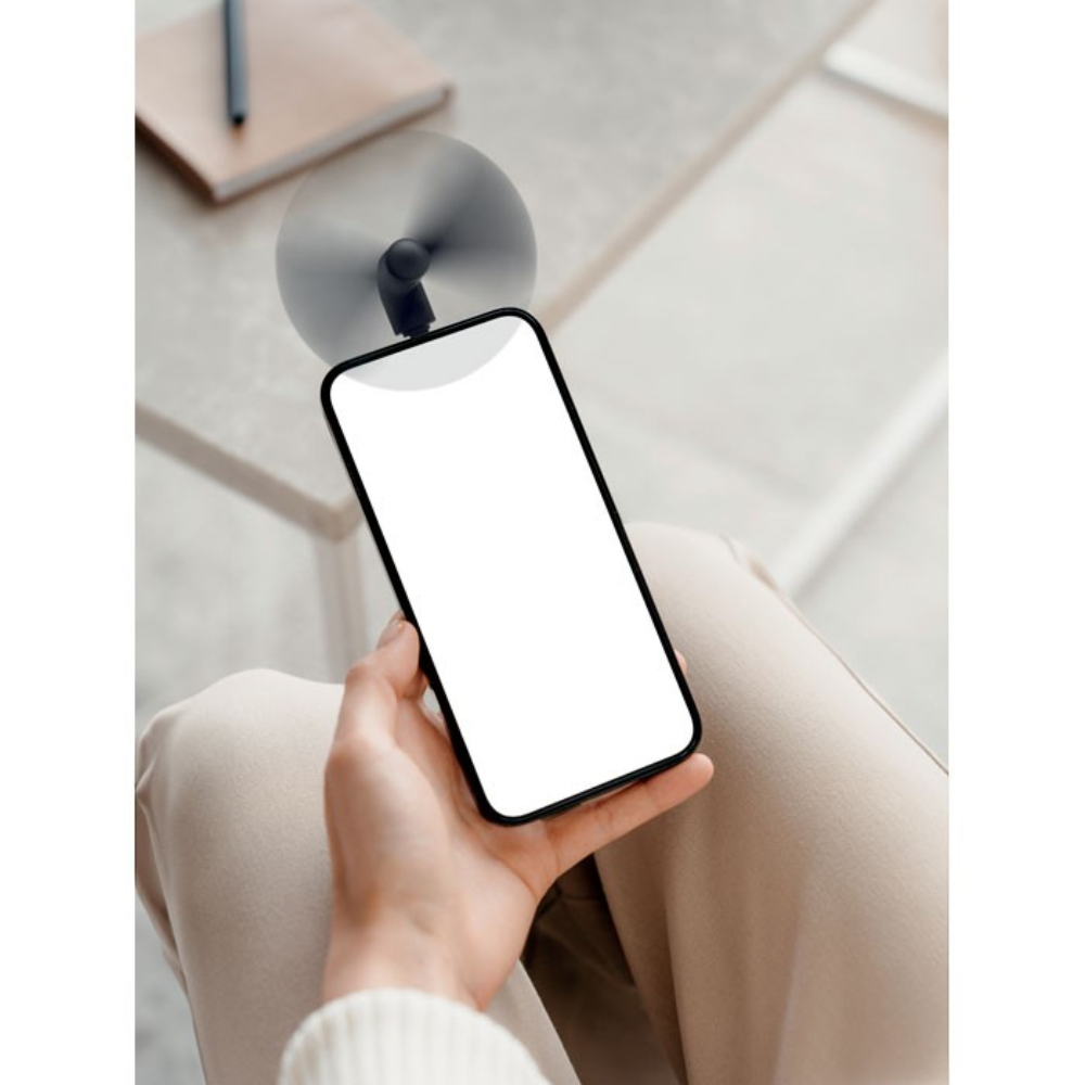 Portable USB-C Fan | HelloPrint